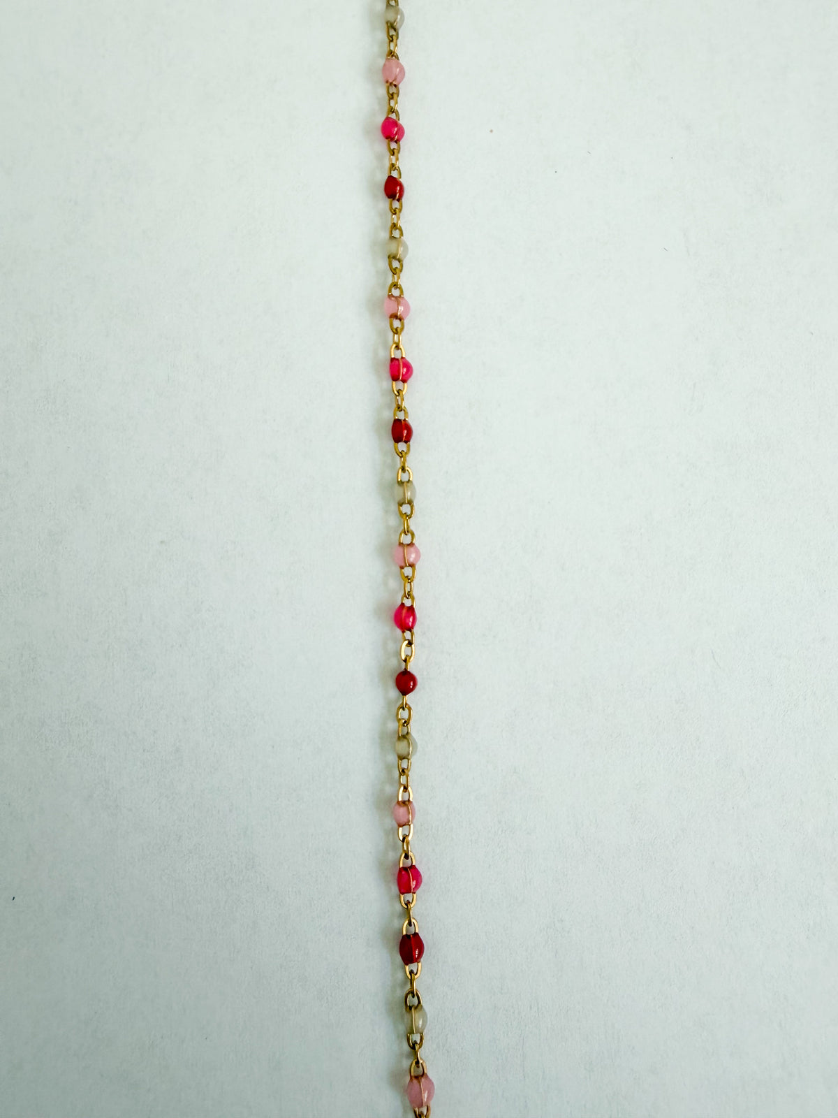 Daiana cranberry ombre enamel chain