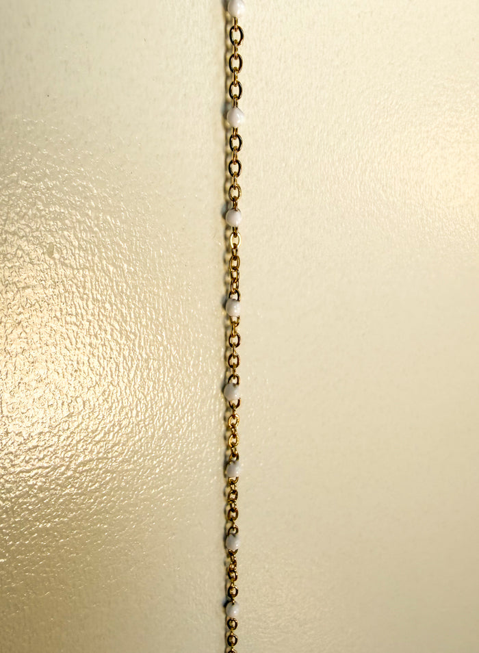 Jamie white enamel chain