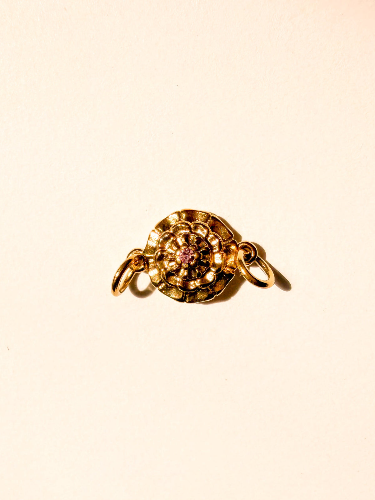 Cosmos flower connector
