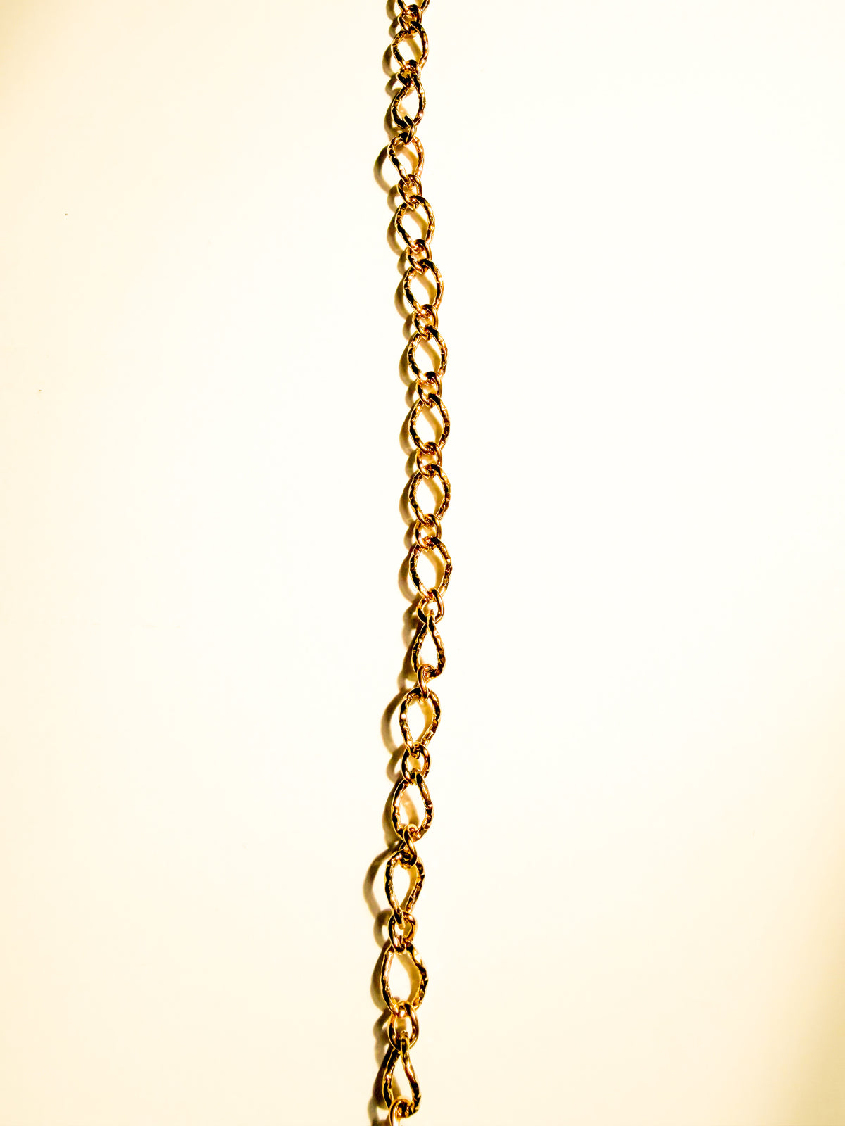 Jennifer Encantada chain