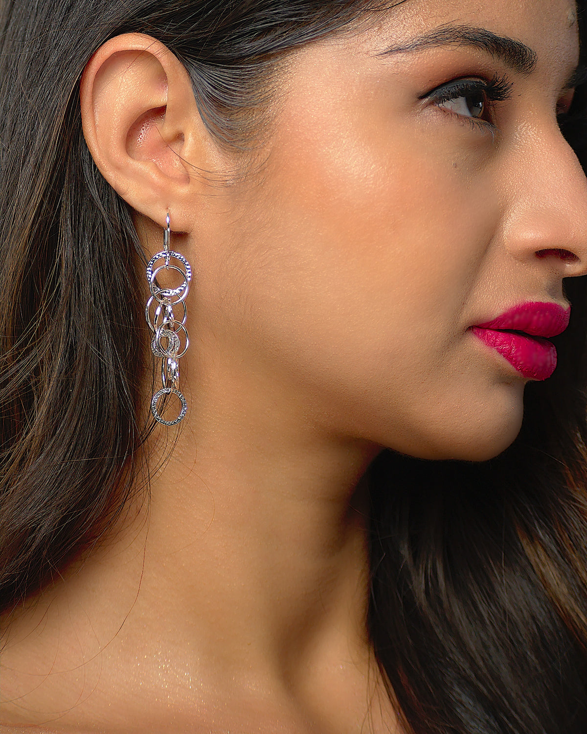 Colombia link earrings classic everyday jewelry by coco + peach jewelry worn by a Latina model