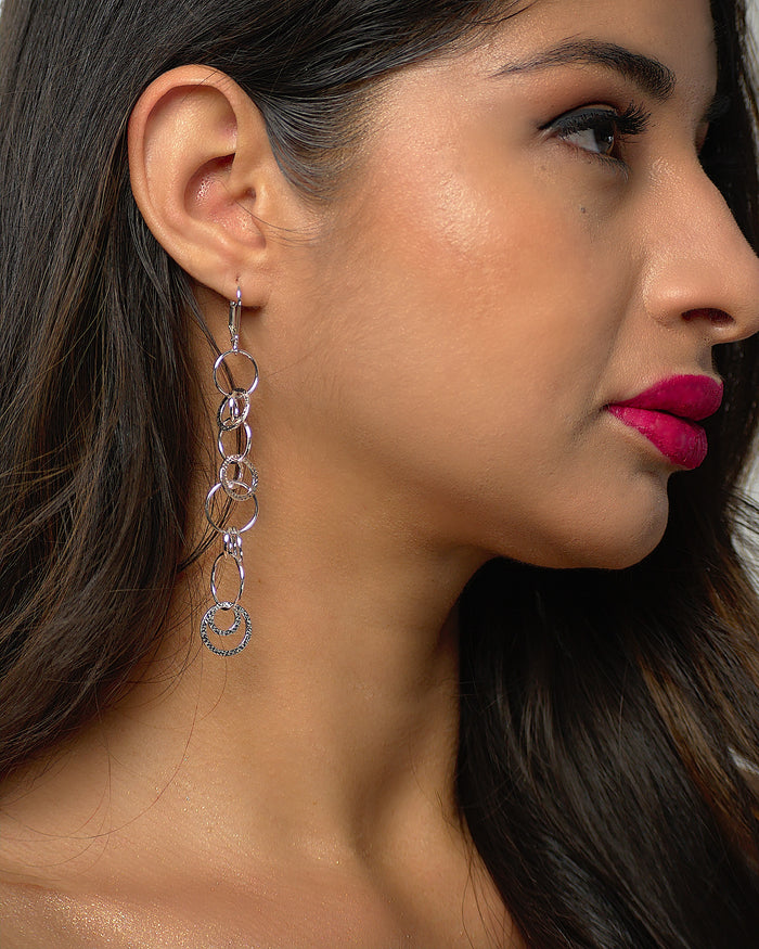 Colombia link earrings classic everyday jewelry by coco + peach jewelry worn by a Latina model