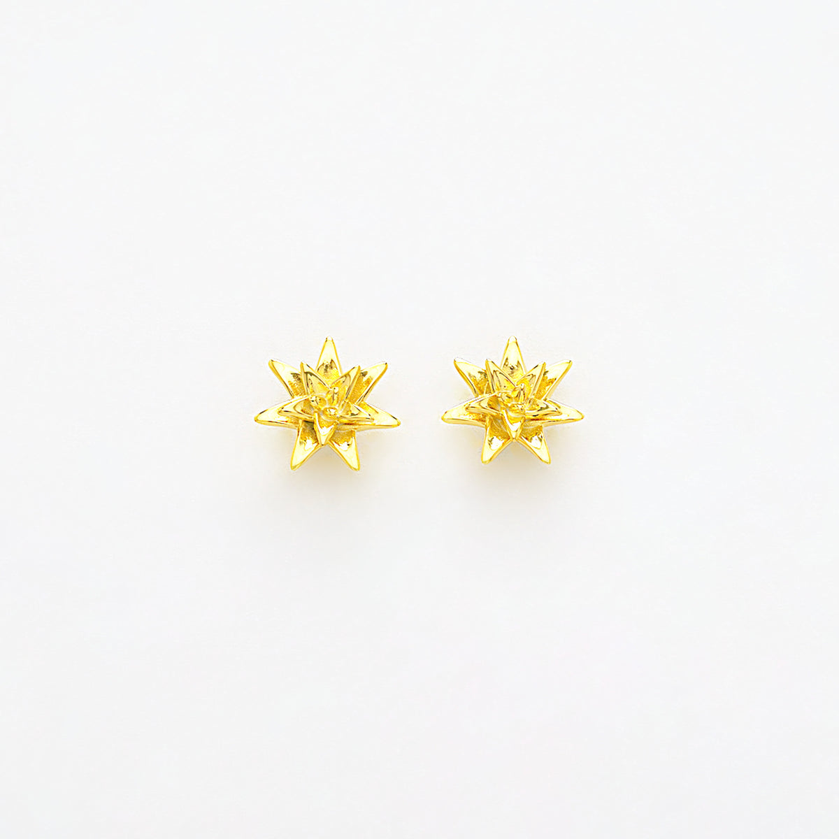 jackie full bloom flower petal earrings lightweight minimalist statement earrings