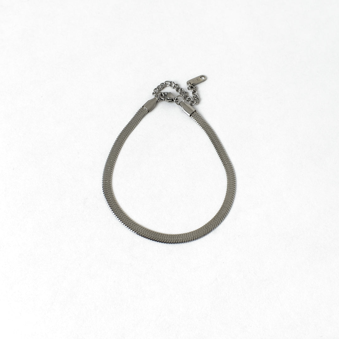 Hideko silver herringbone bracelet by coco + peach jewelry