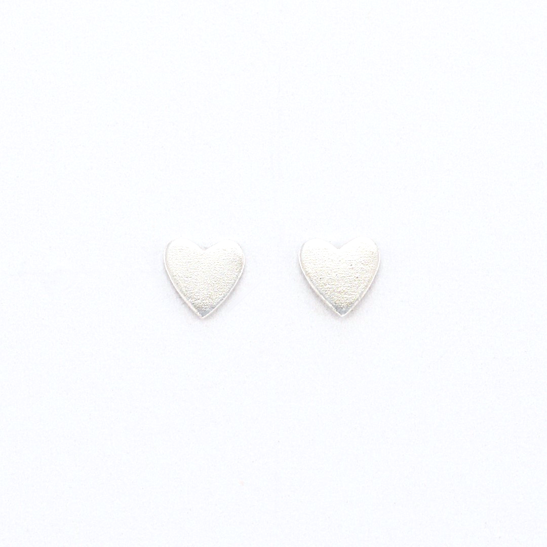 Viviana silver heart stud earrings up close product photo